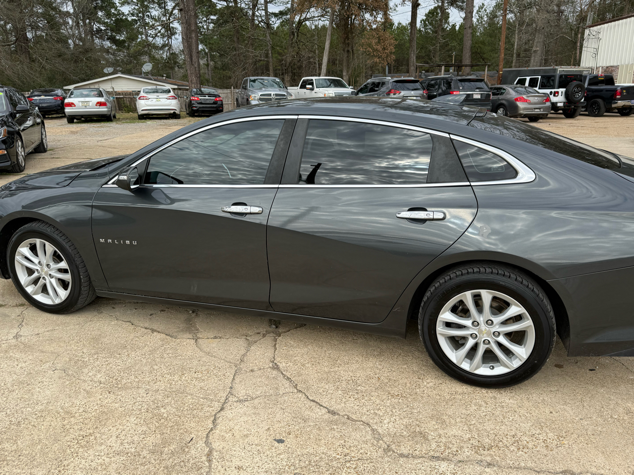Chevrolet Malibu 4dr Sdn LT w/1LT 2017
