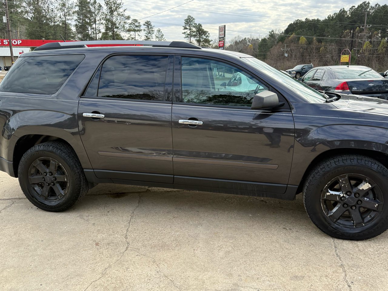 GMC Acadia AWD 4dr SLE1 2014