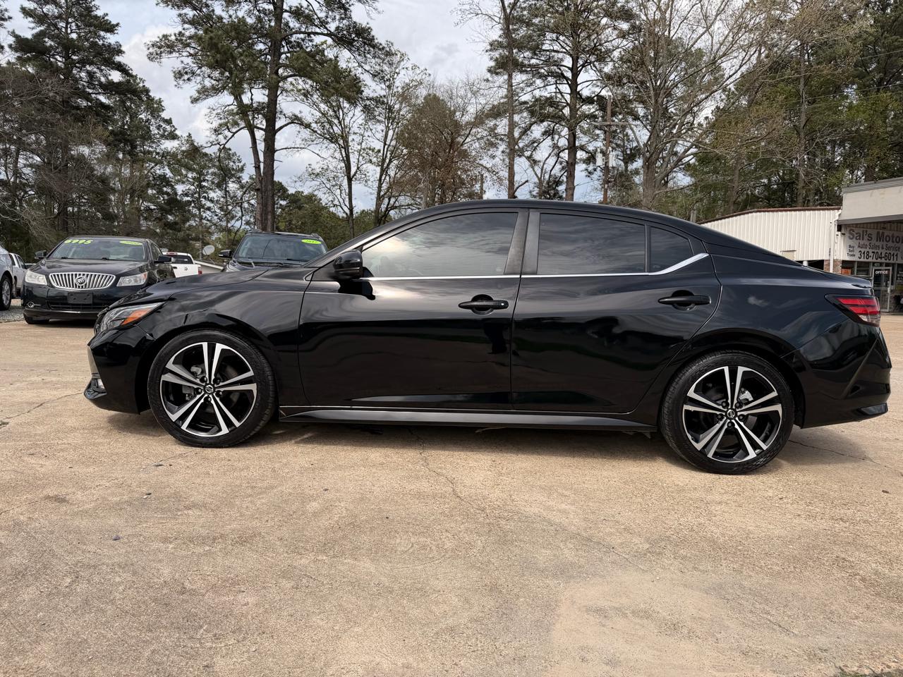 Nissan Sentra SR CVT 2021