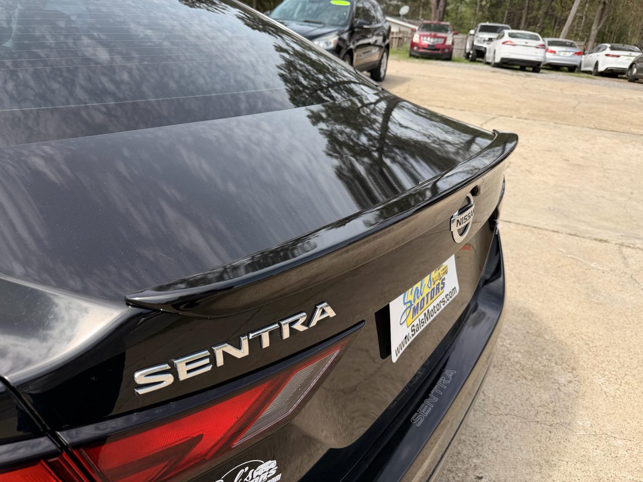 Nissan Sentra SR CVT 2021