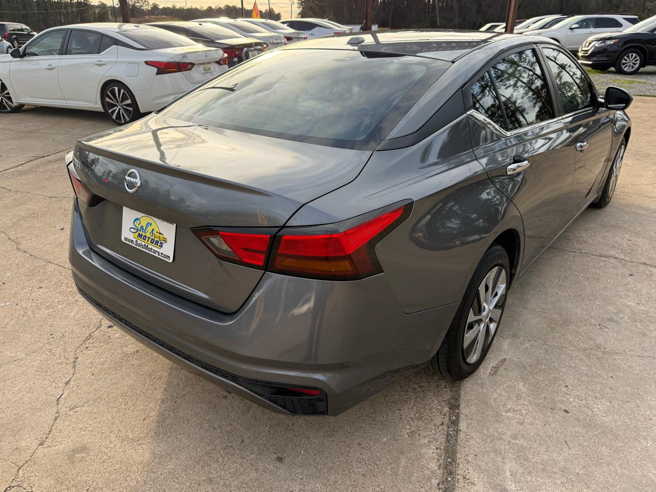 Nissan Altima 2.5 S Sedan 2020