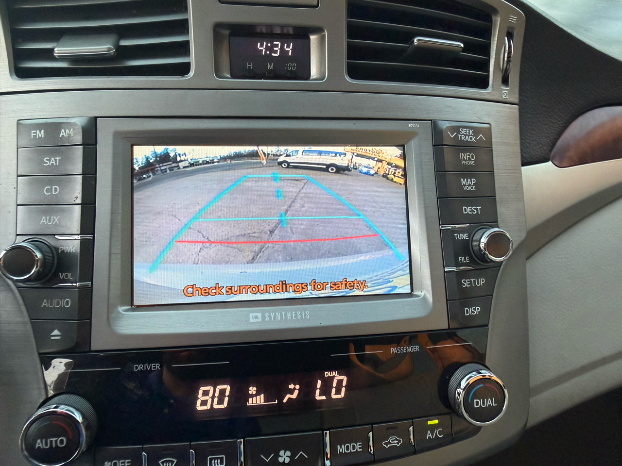 Toyota Avalon Base 2012