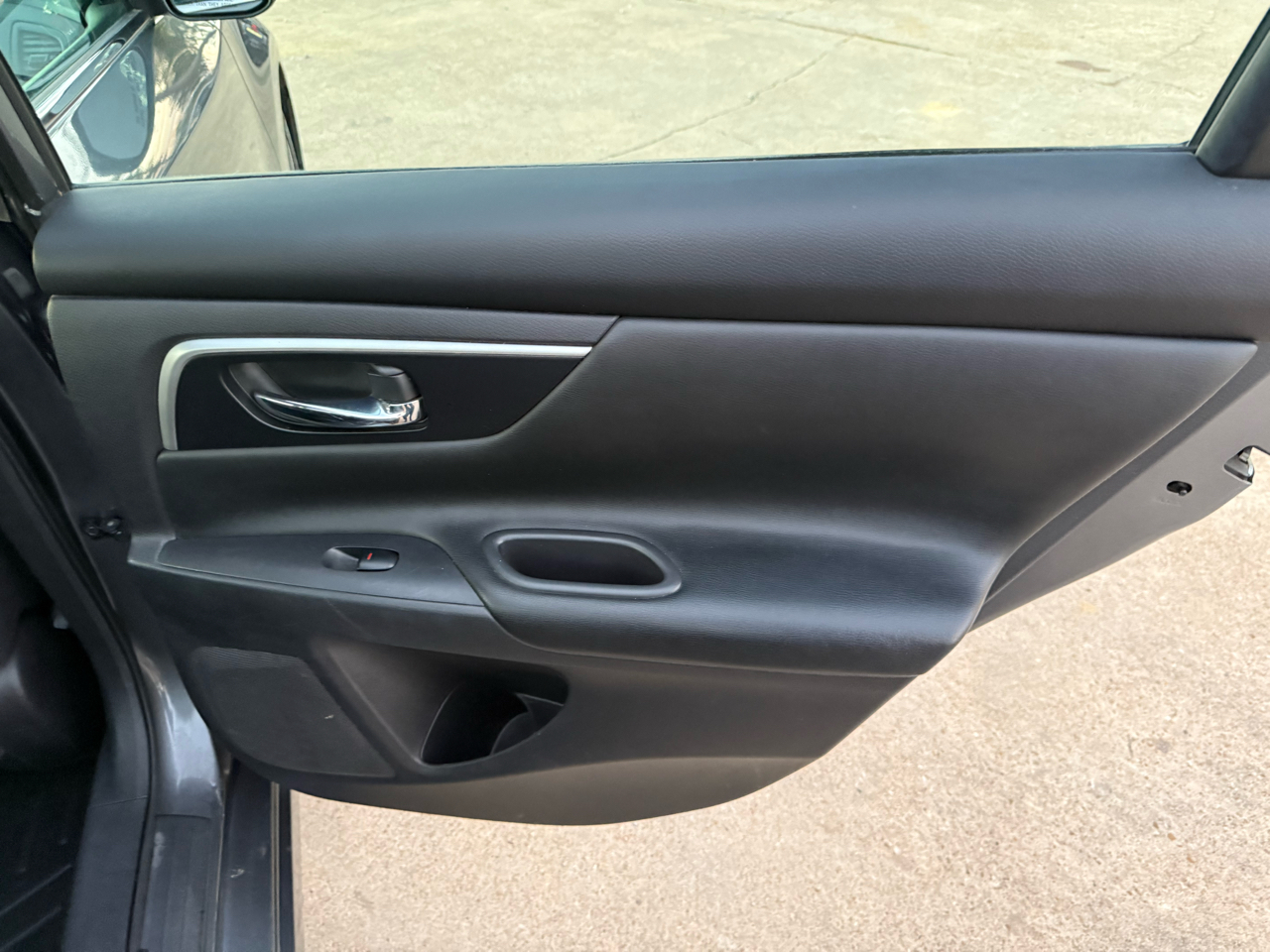 Nissan Altima 2.5 SR Sedan 2017