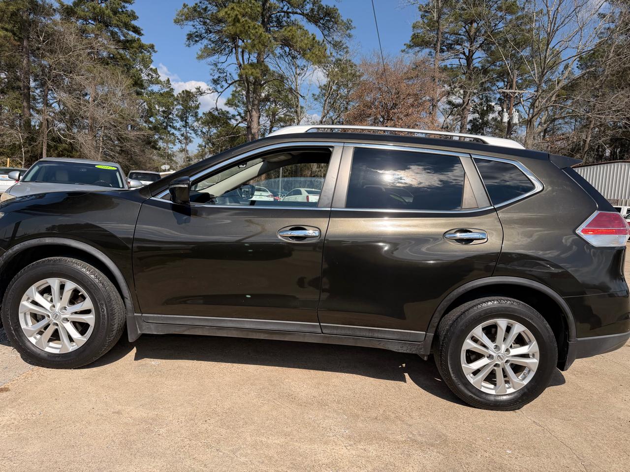 Nissan Rogue AWD 4dr SV 2015