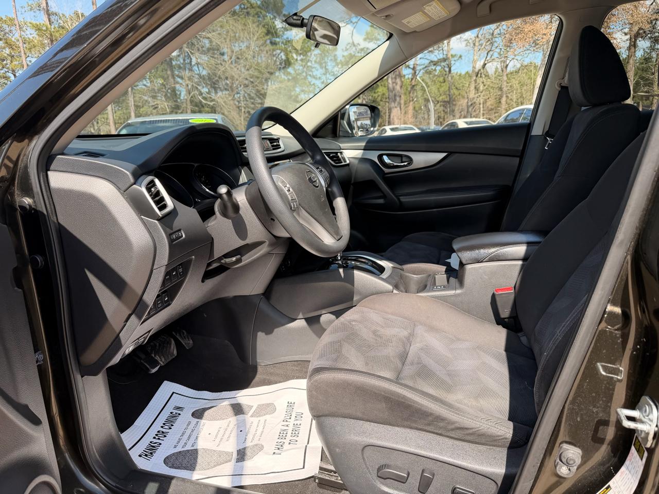 Nissan Rogue AWD 4dr SV 2015