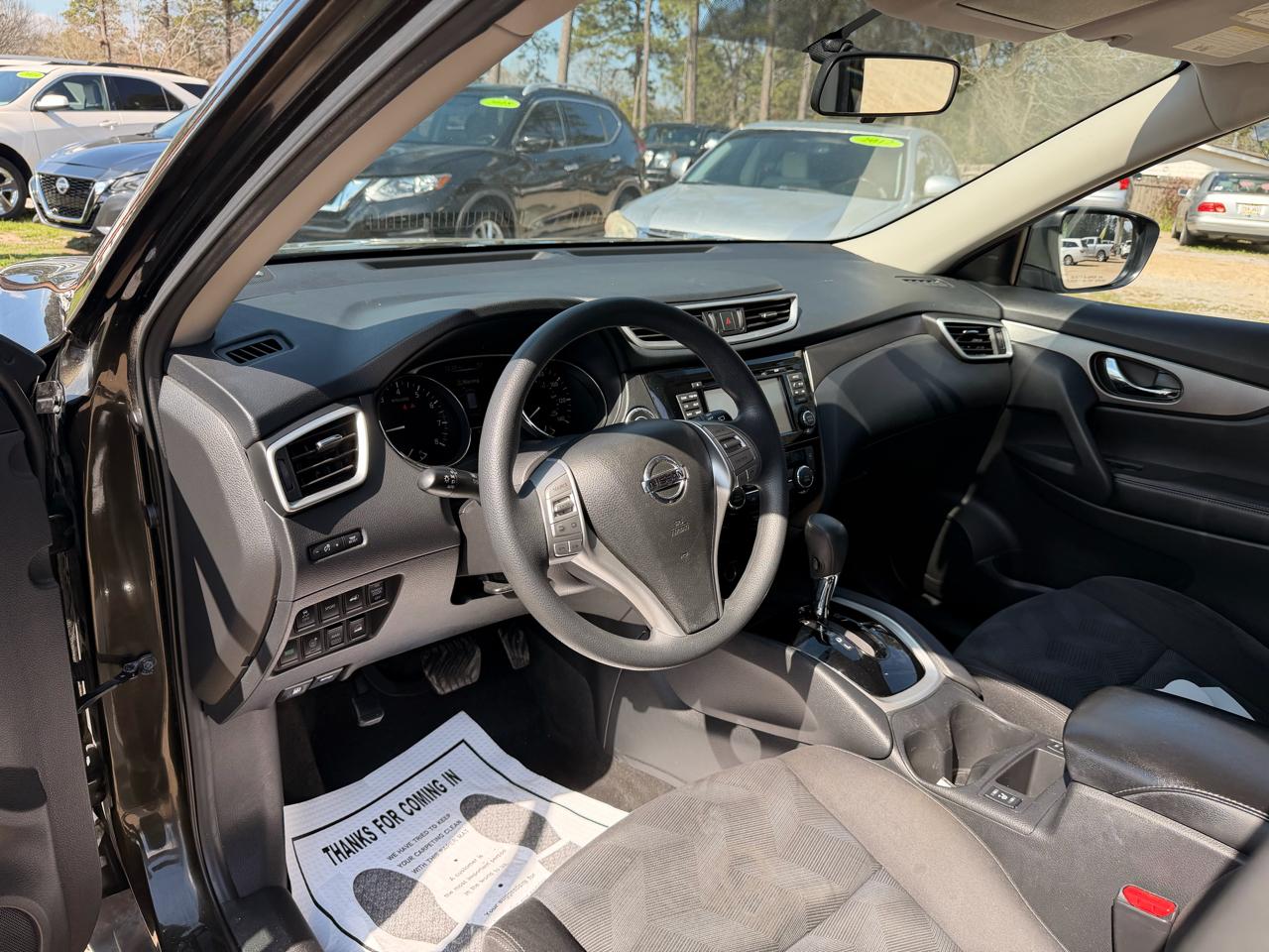 Nissan Rogue AWD 4dr SV 2015