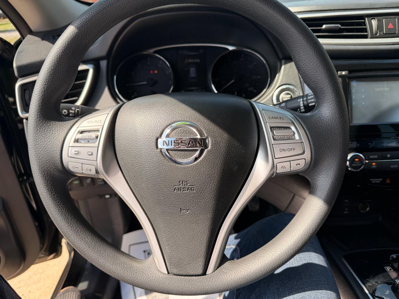 Nissan Rogue AWD 4dr SV 2015