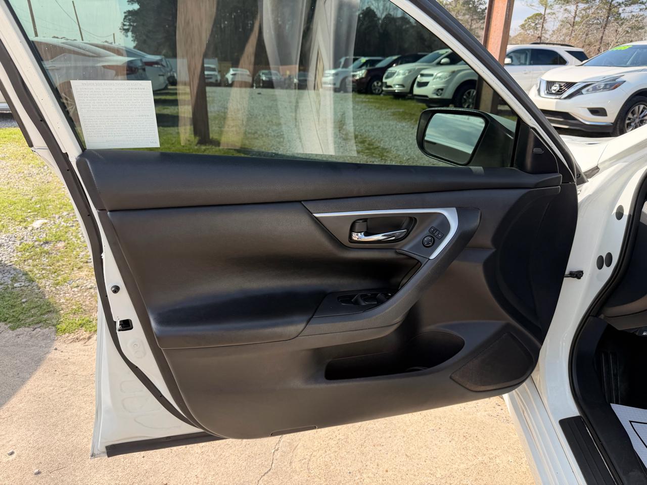 Nissan Altima 2.5 SV Sedan 2018