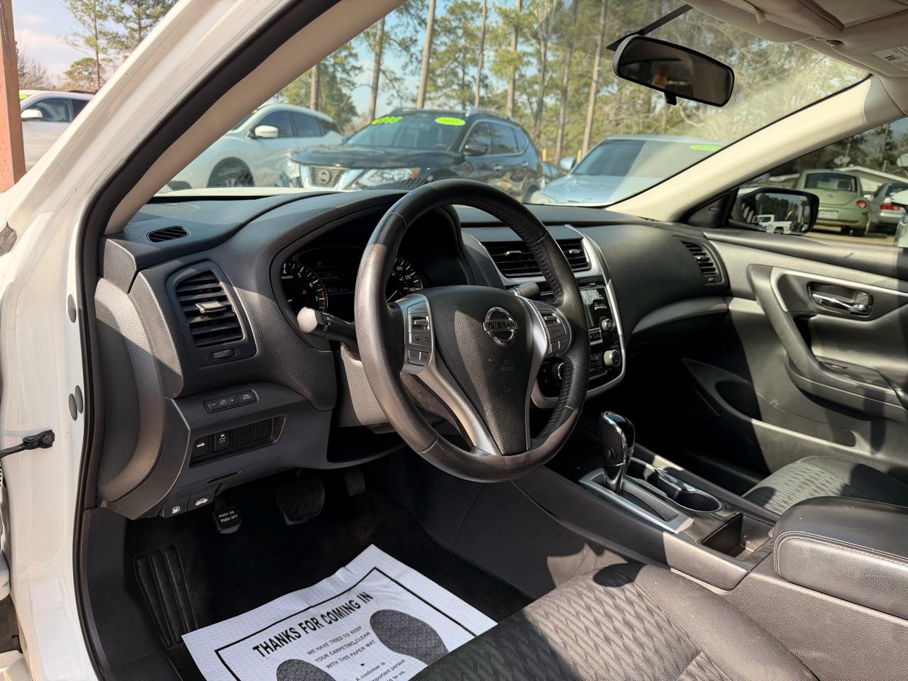 Nissan Altima 2.5 SV Sedan 2018