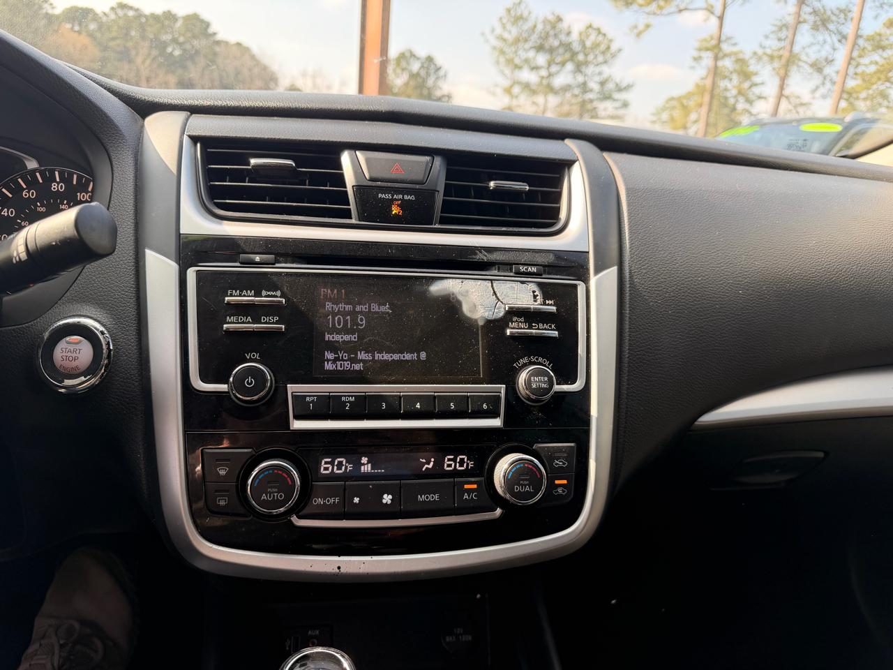 Nissan Altima 2.5 SV Sedan 2018