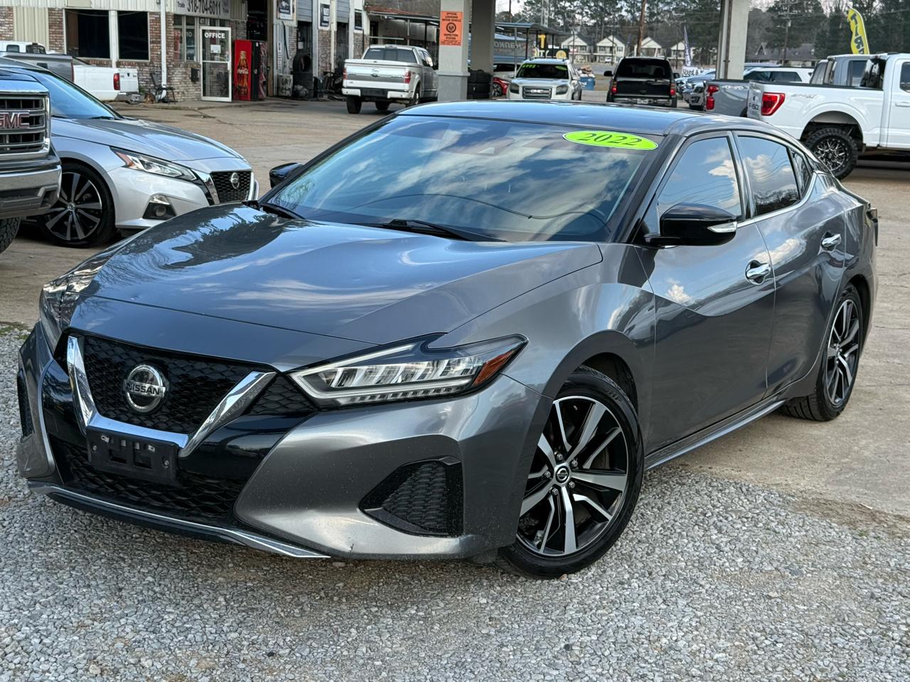 Nissan Maxima SV CVT 2022