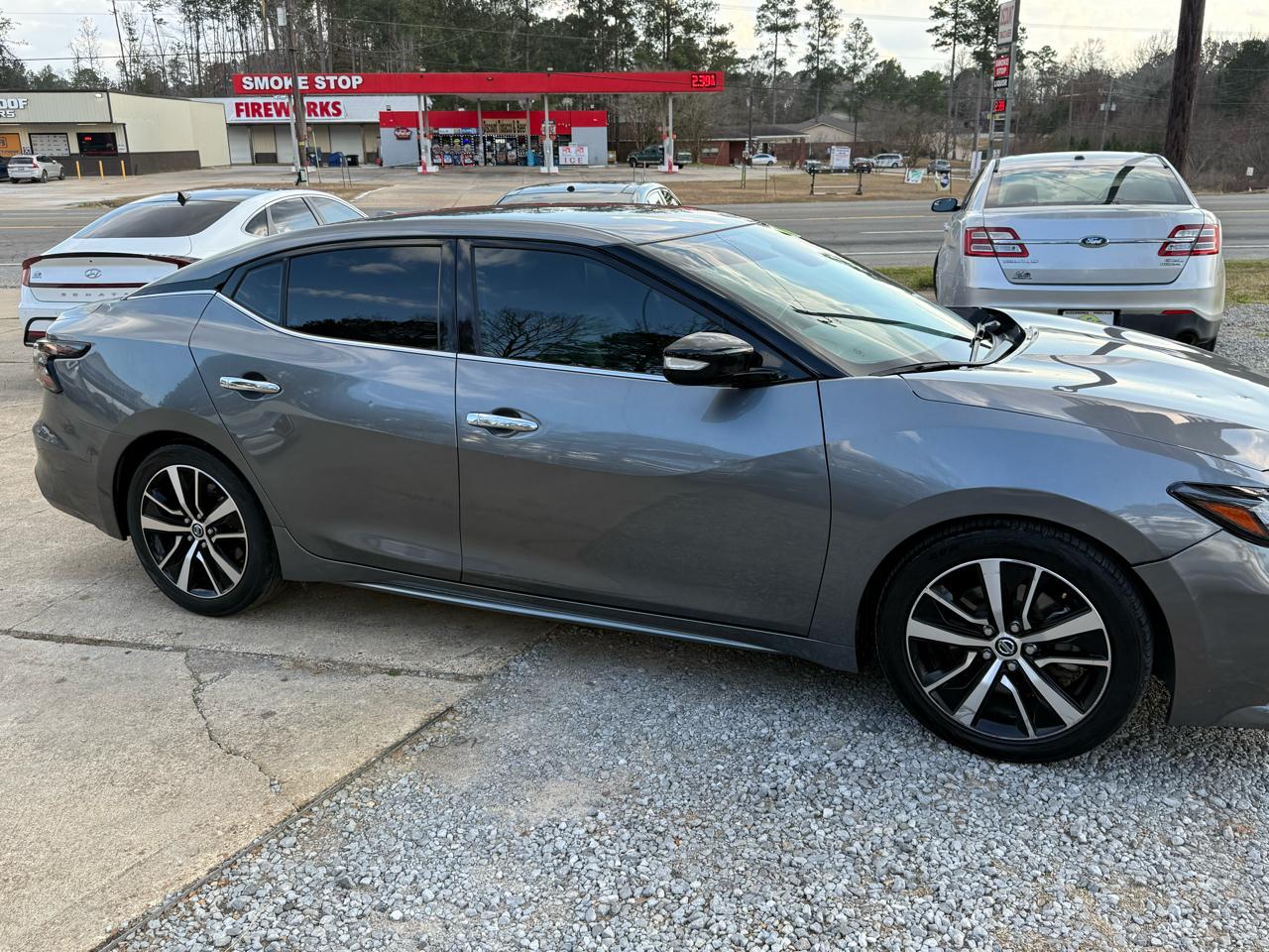Nissan Maxima SV CVT 2022