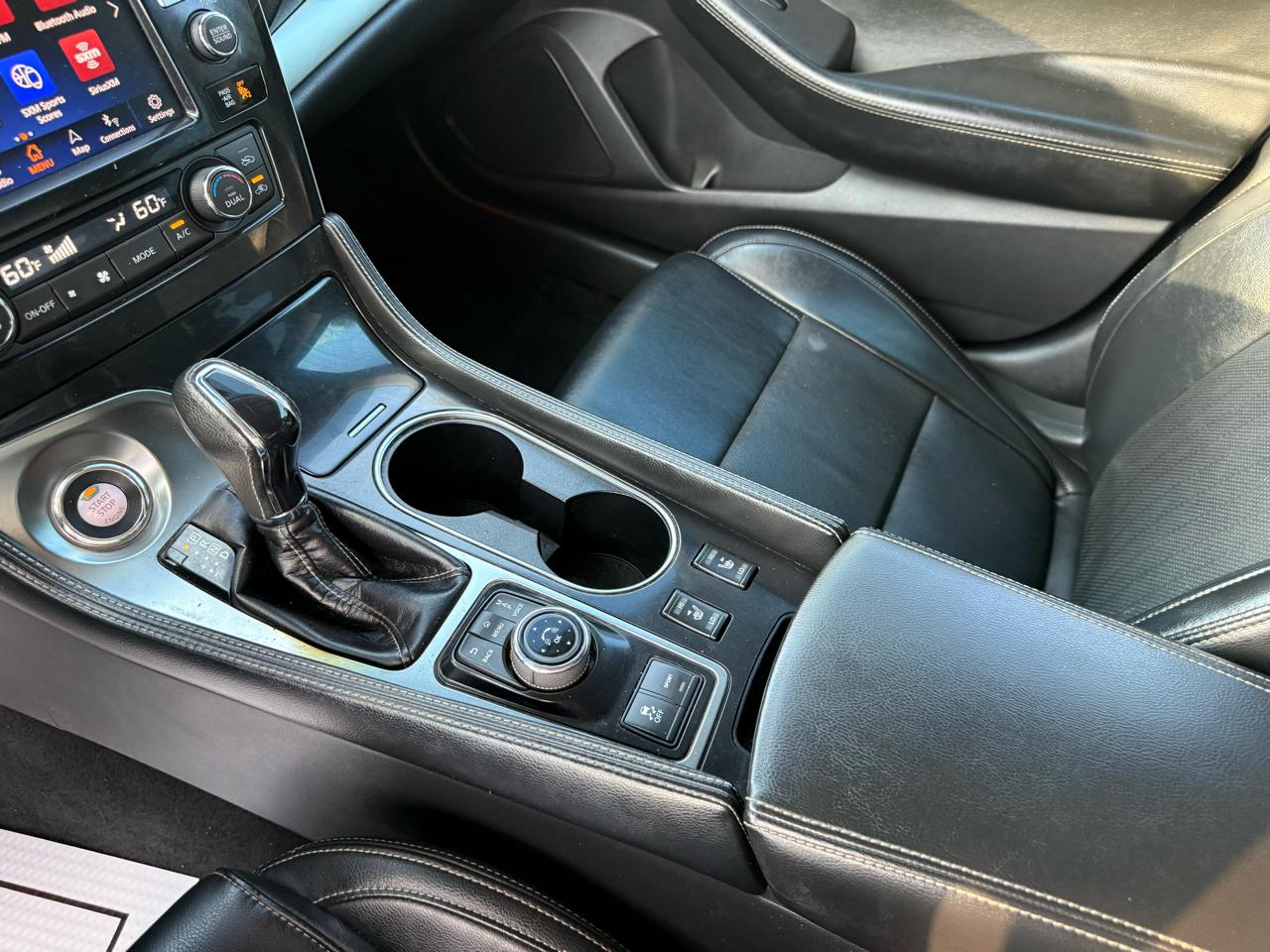 Nissan Maxima SV CVT 2022