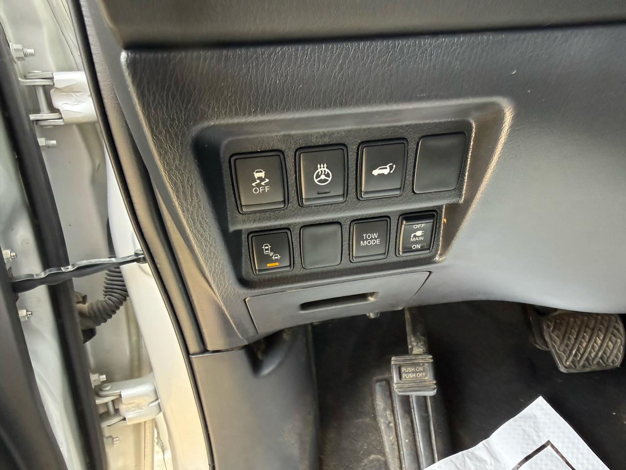 Nissan Pathfinder FWD Platinum 2020