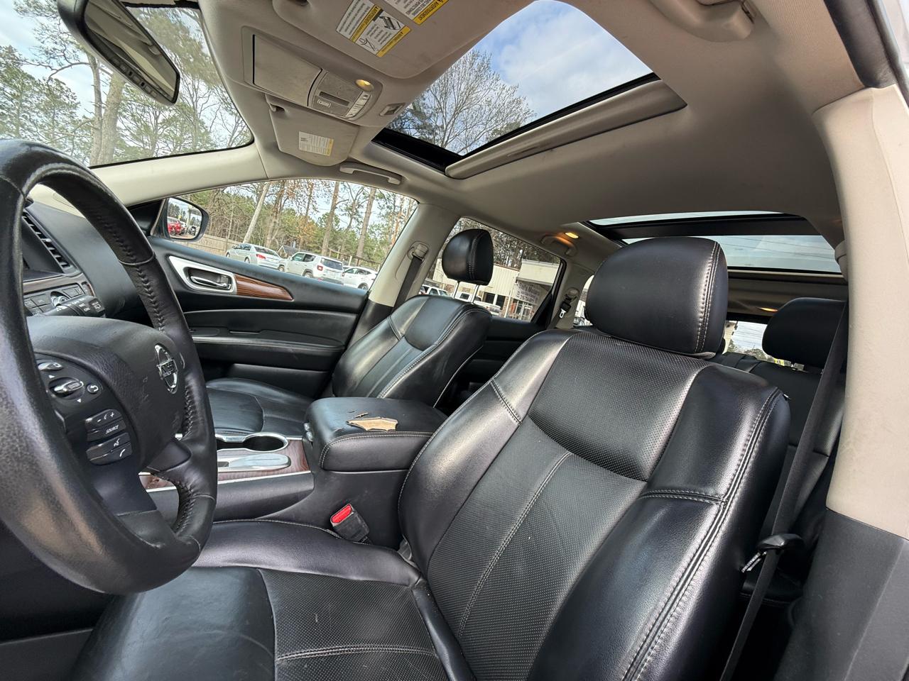 Nissan Pathfinder FWD Platinum 2020