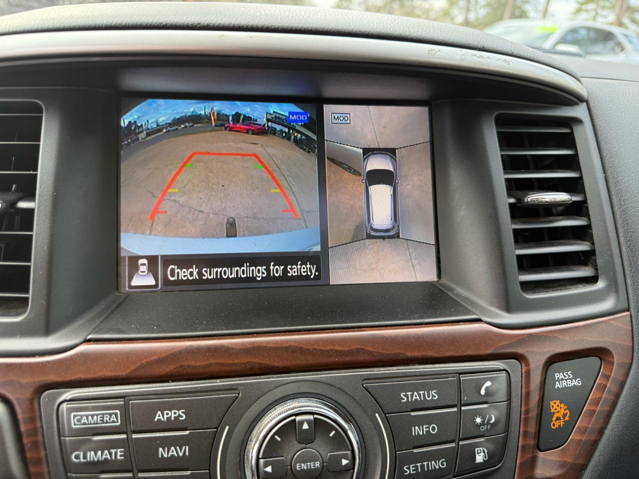 Nissan Pathfinder FWD Platinum 2020