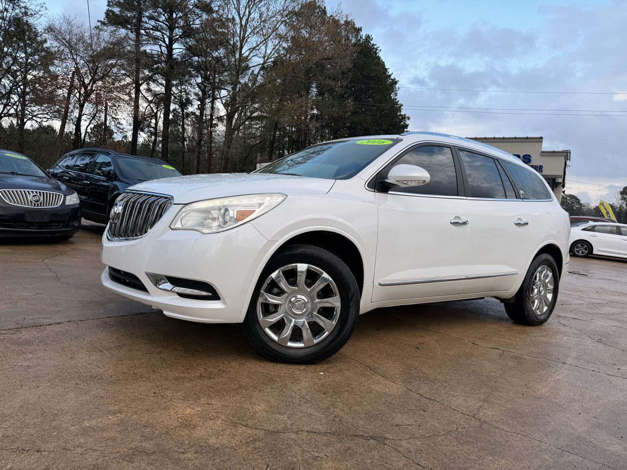 Buick Enclave FWD 4dr Leather 2016