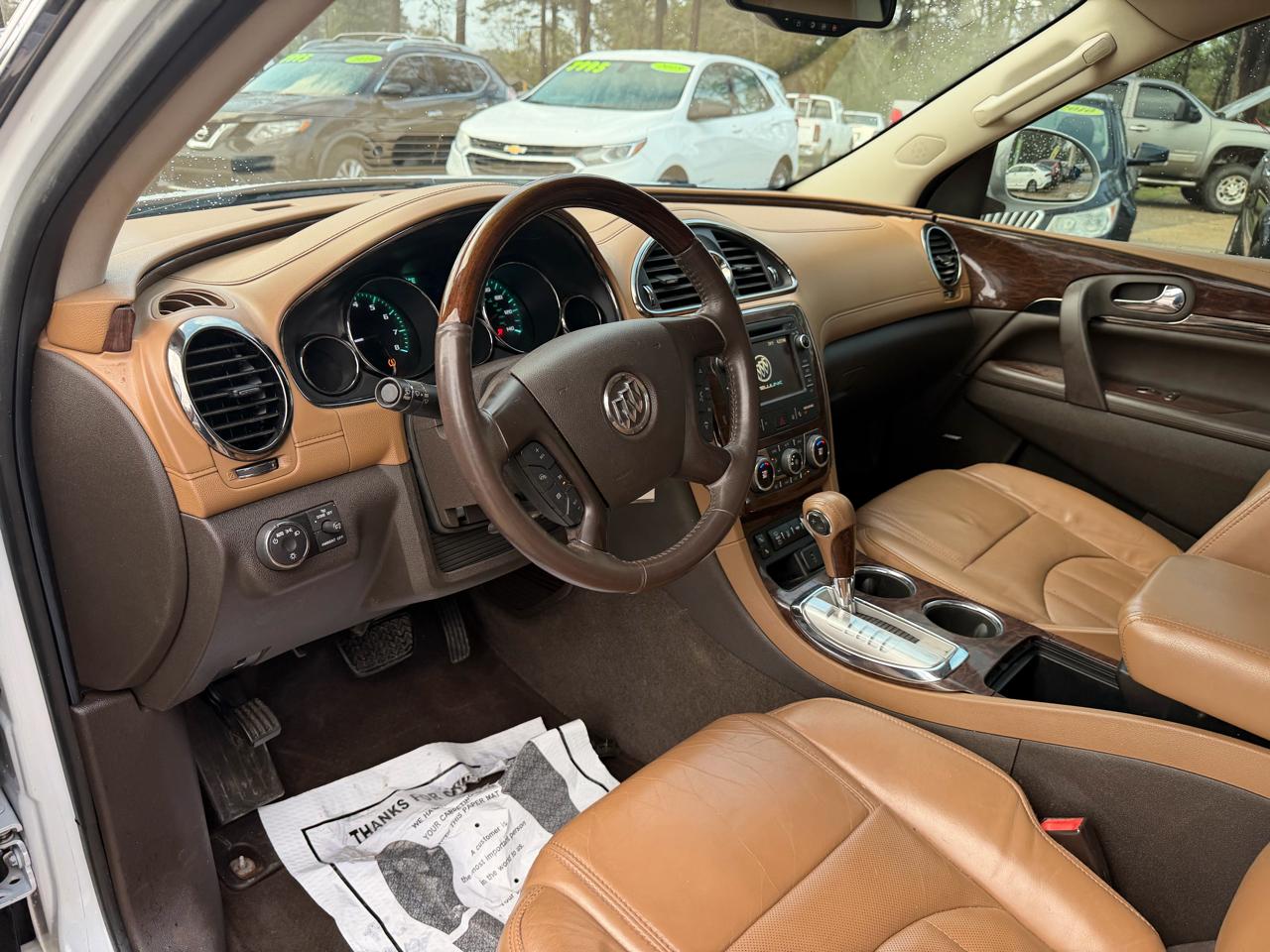 Buick Enclave FWD 4dr Leather 2016