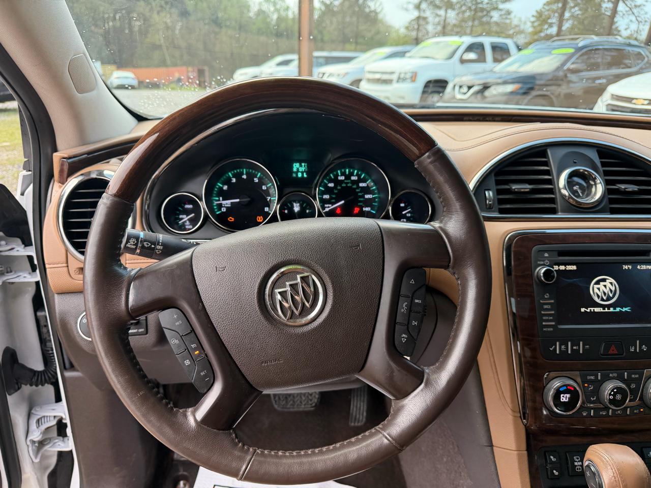 Buick Enclave FWD 4dr Leather 2016