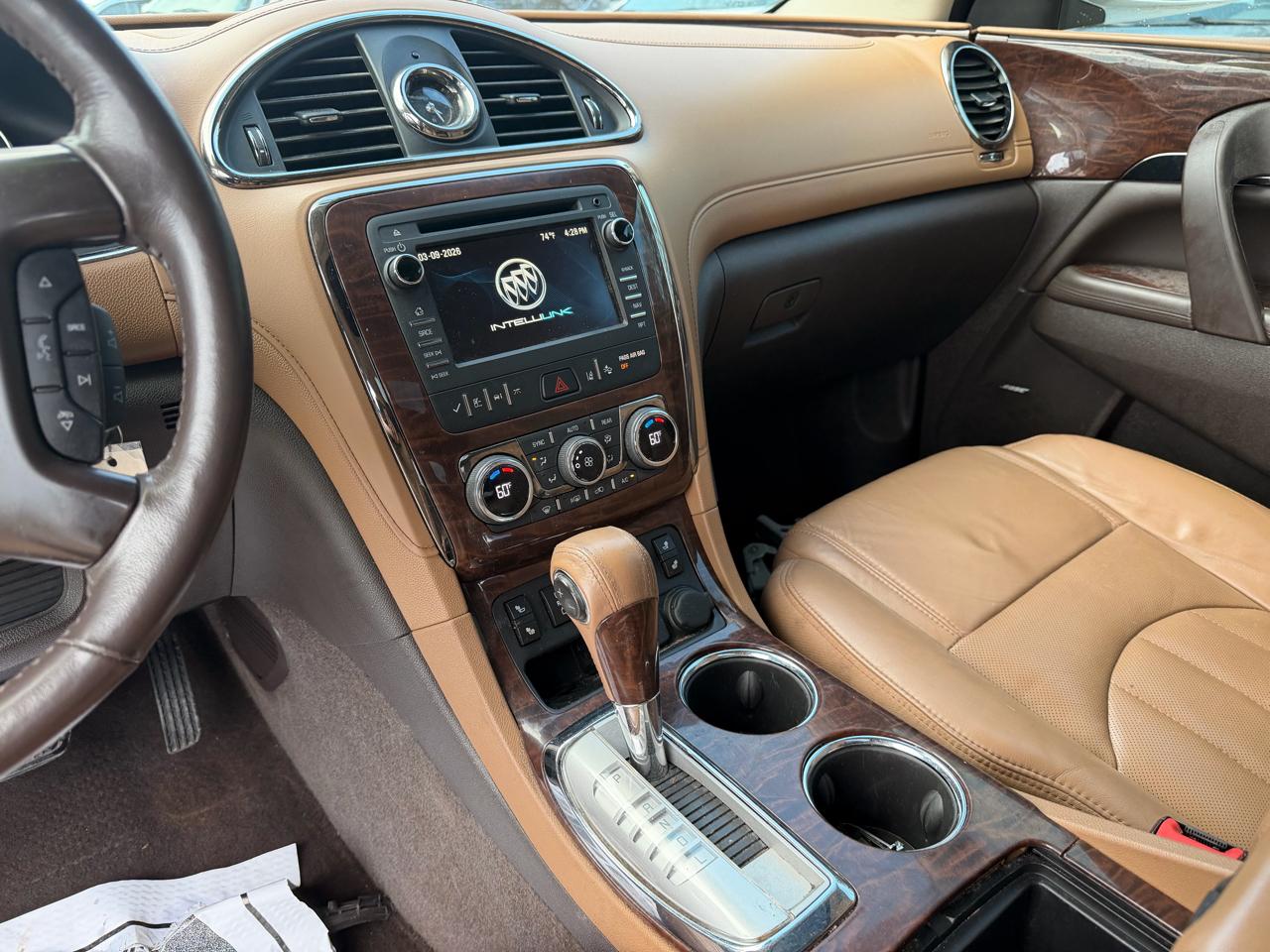 Buick Enclave FWD 4dr Leather 2016