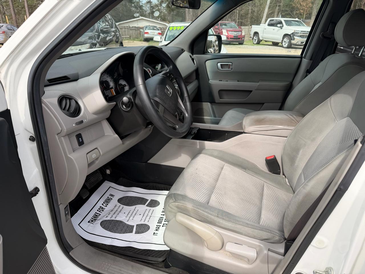 Honda Pilot 2WD 4dr LX 2012