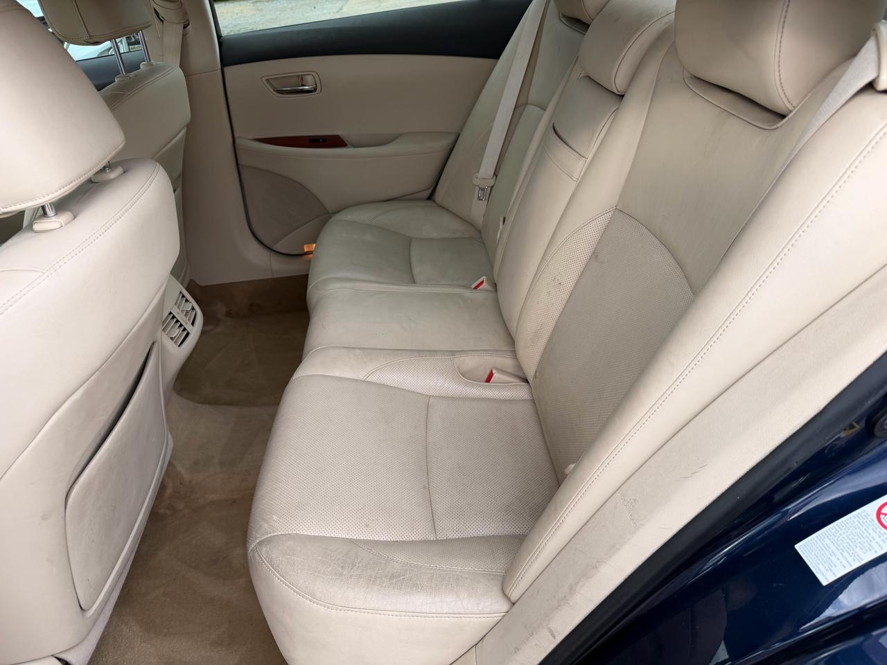 Lexus ES 350 4dr Sdn 2011