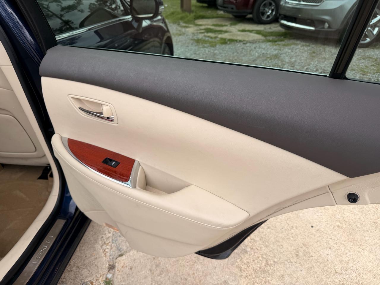 Lexus ES 350 4dr Sdn 2011