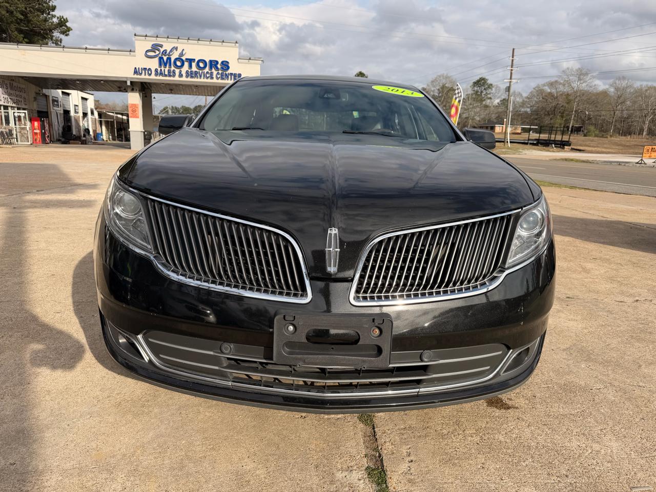 Lincoln MKS 4dr Sdn 3.7L FWD 2013