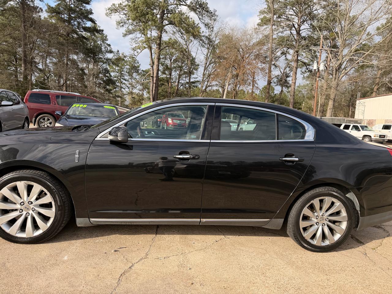 Lincoln MKS 4dr Sdn 3.7L FWD 2013