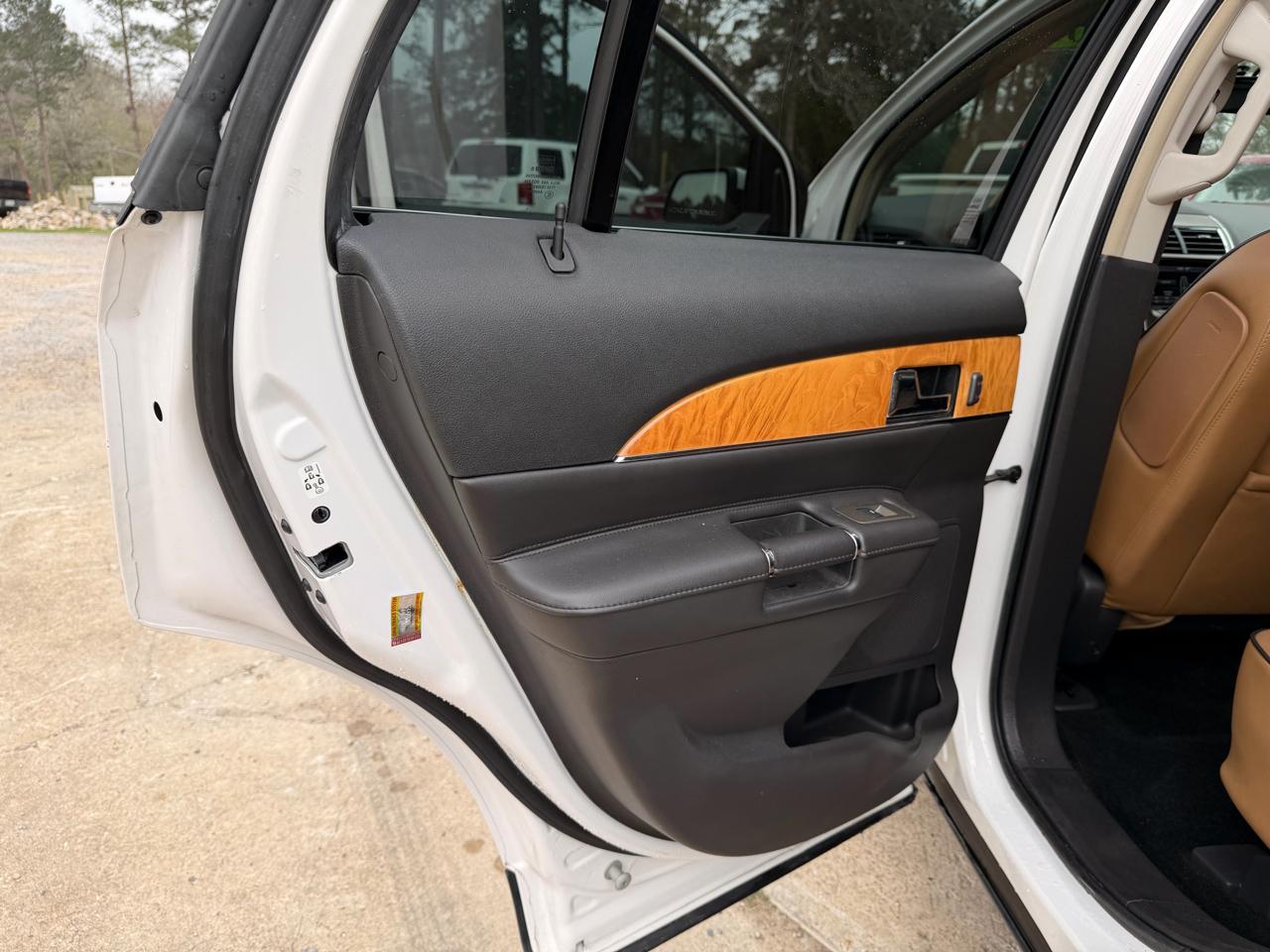 Lincoln MKX FWD 4dr 2015