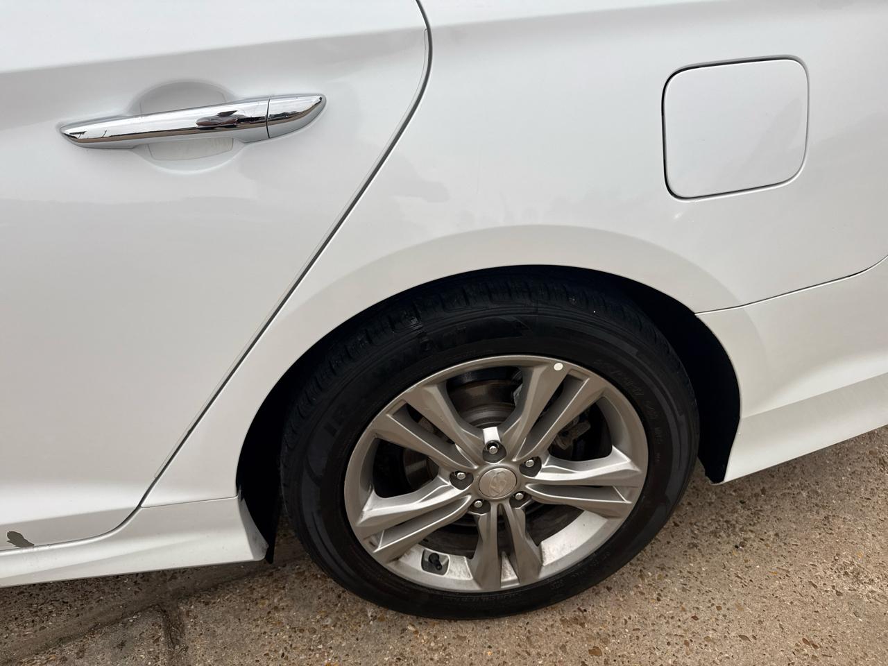 Hyundai Sonata Limited 2.4L 2019