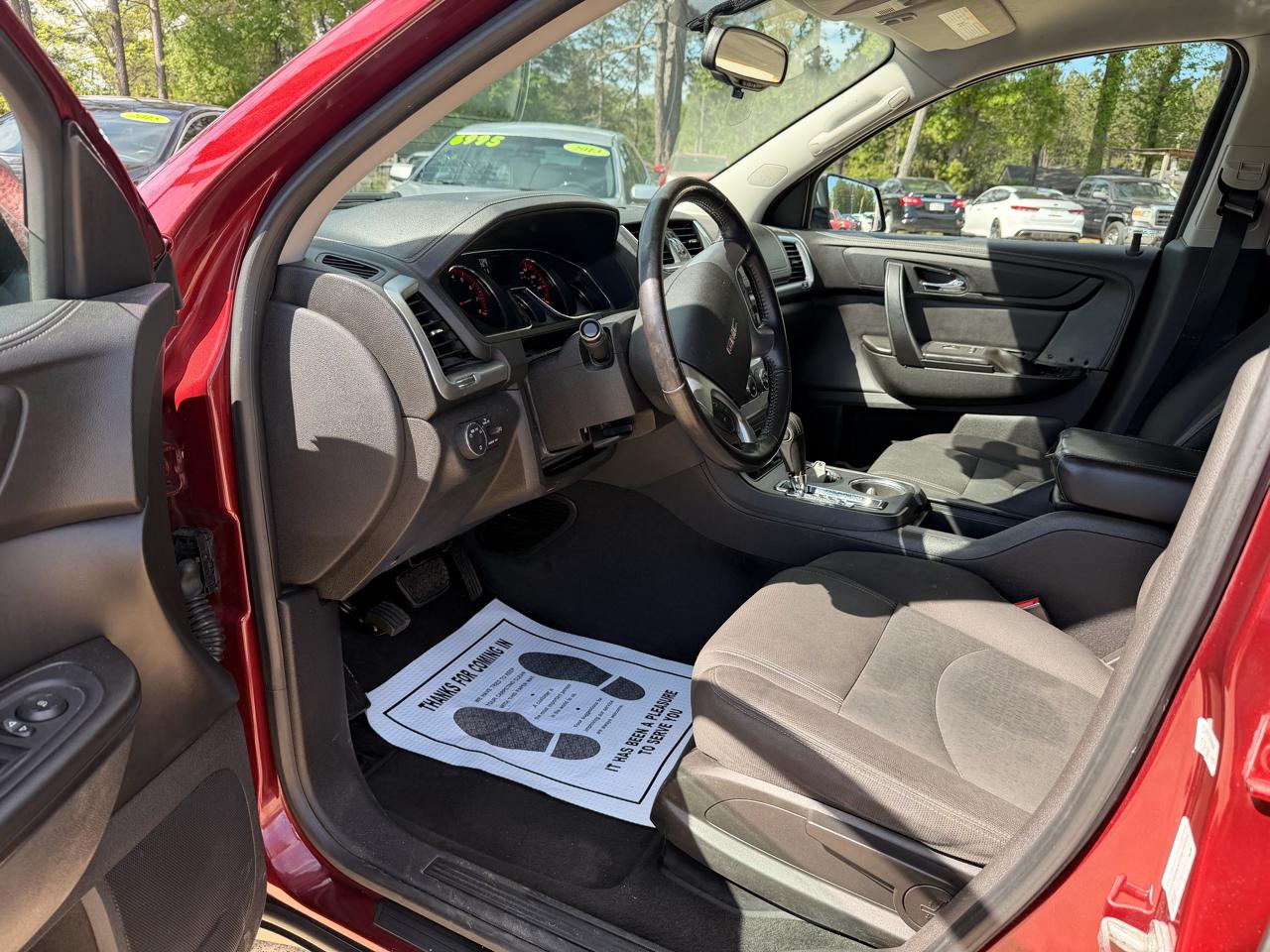 GMC Acadia FWD 4dr SLE w/SLE-1 2016