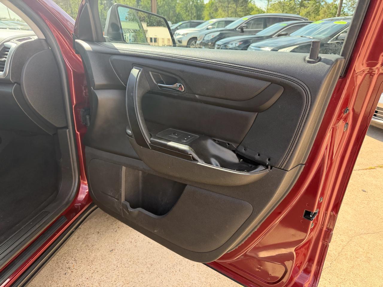 GMC Acadia FWD 4dr SLE w/SLE-1 2016