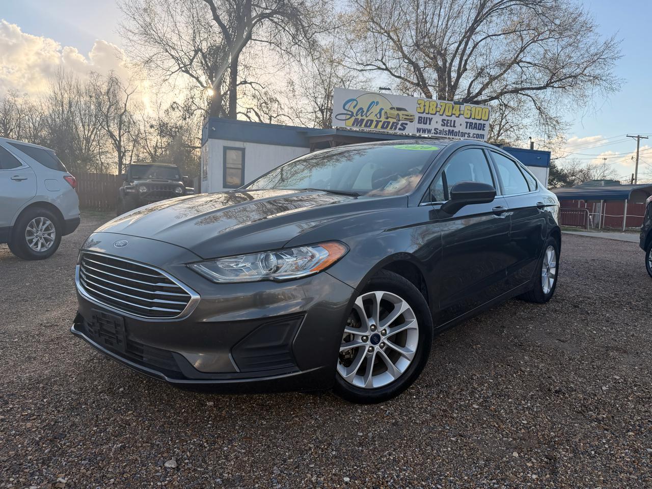 Ford Fusion SE FWD 2020