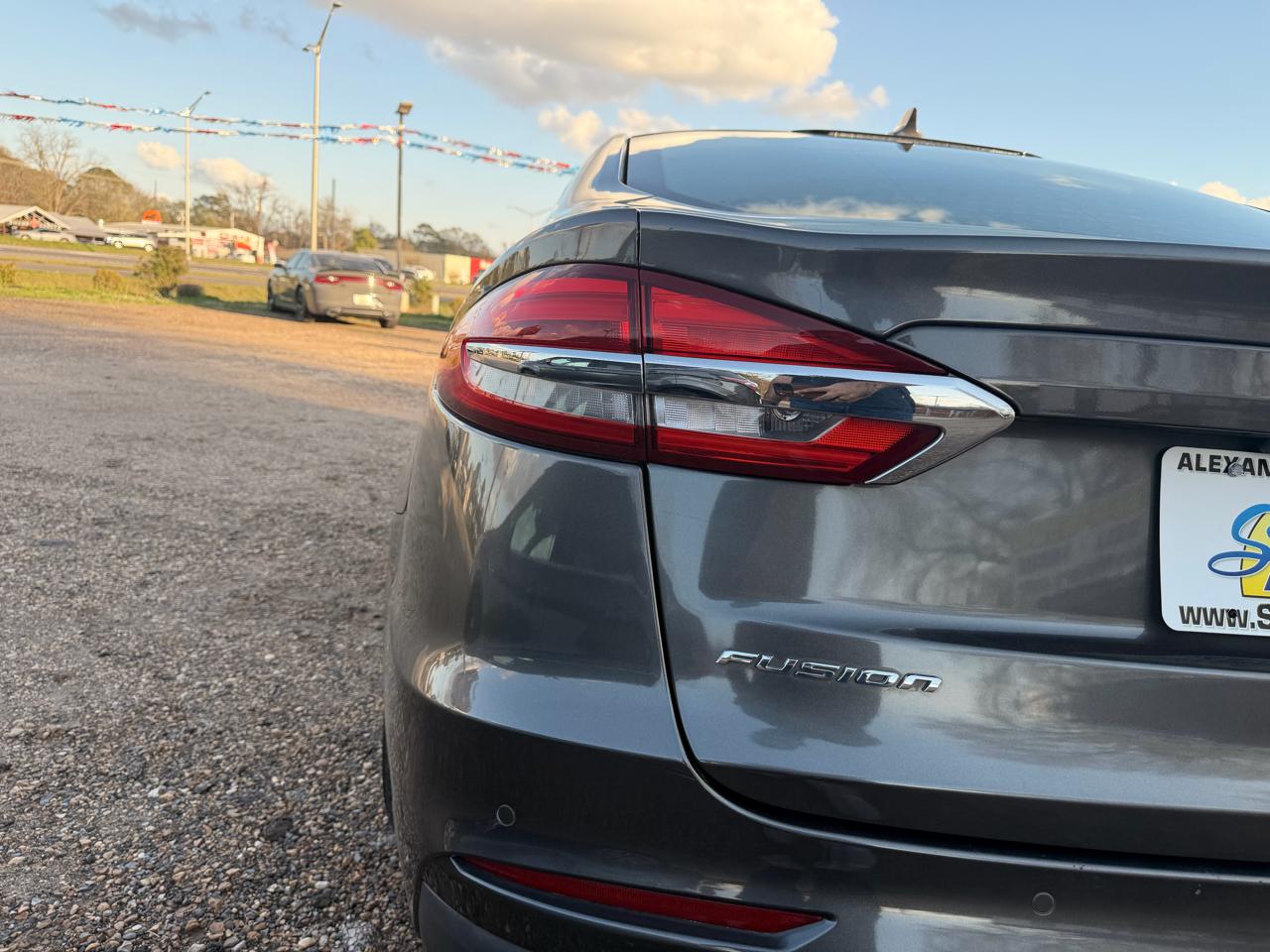 Ford Fusion SE FWD 2020