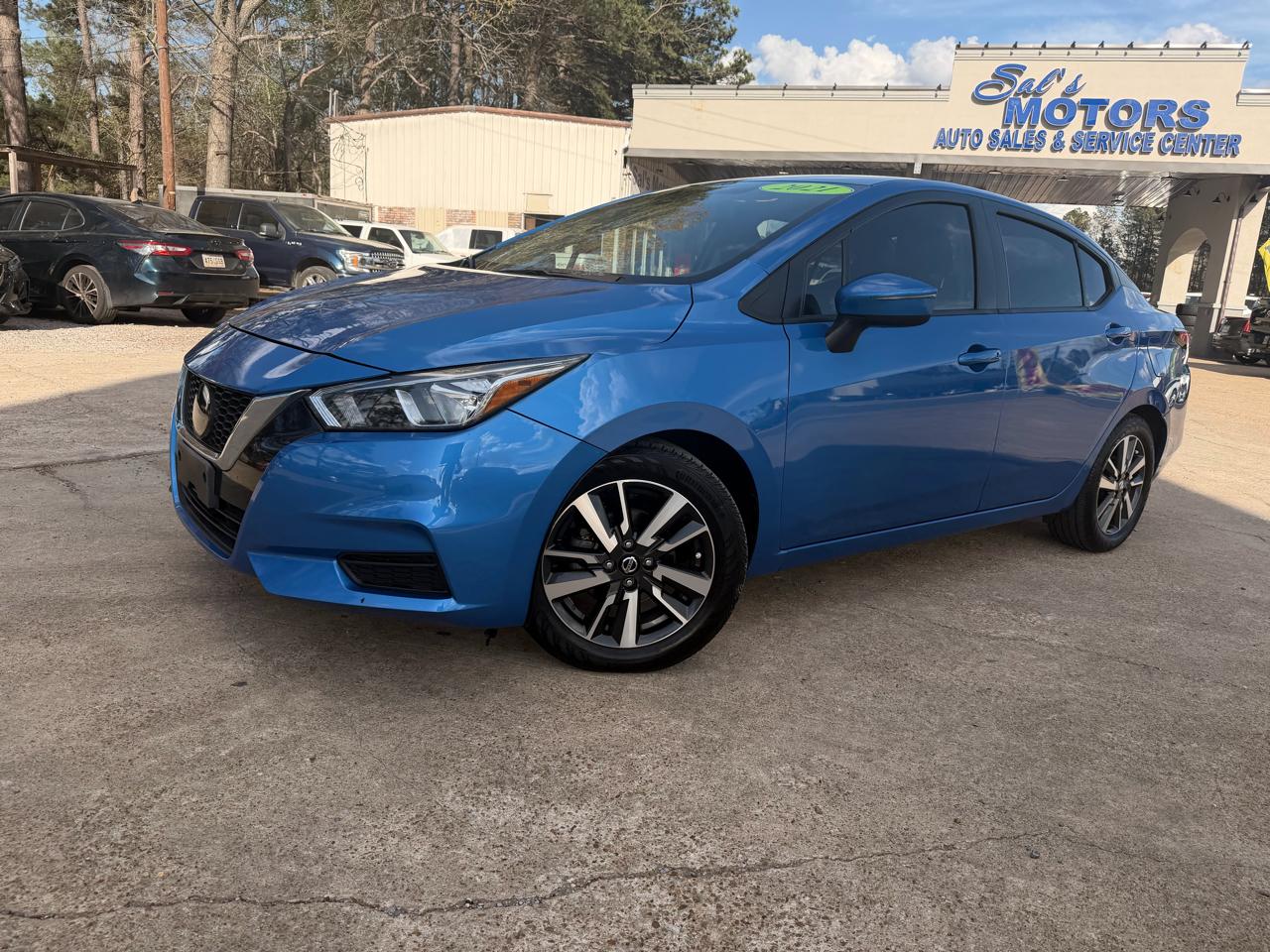 Nissan Versa SV CVT 2021