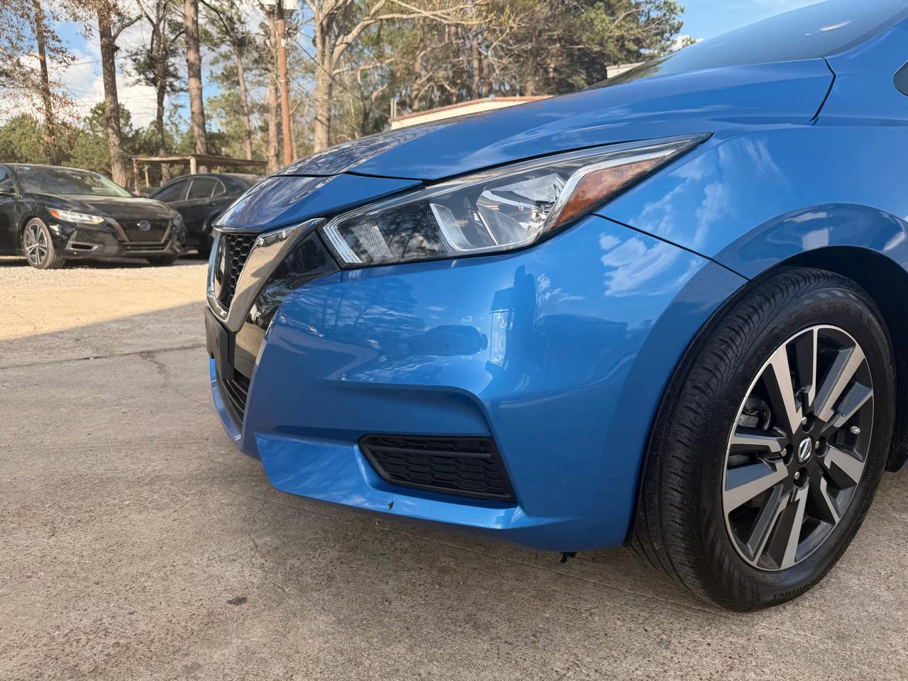 Nissan Versa SV CVT 2021