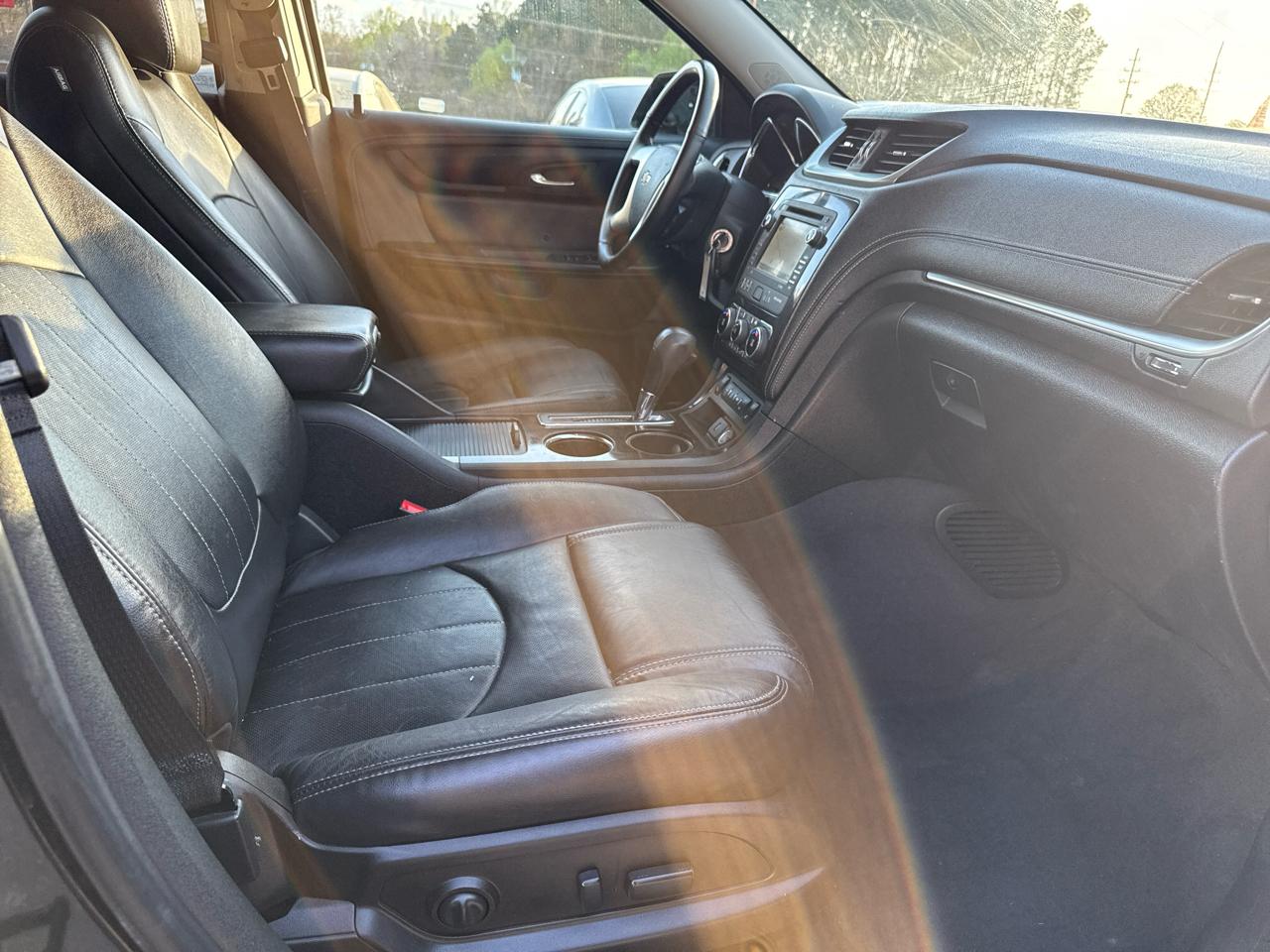 Chevrolet Traverse FWD 4dr Premier 2017