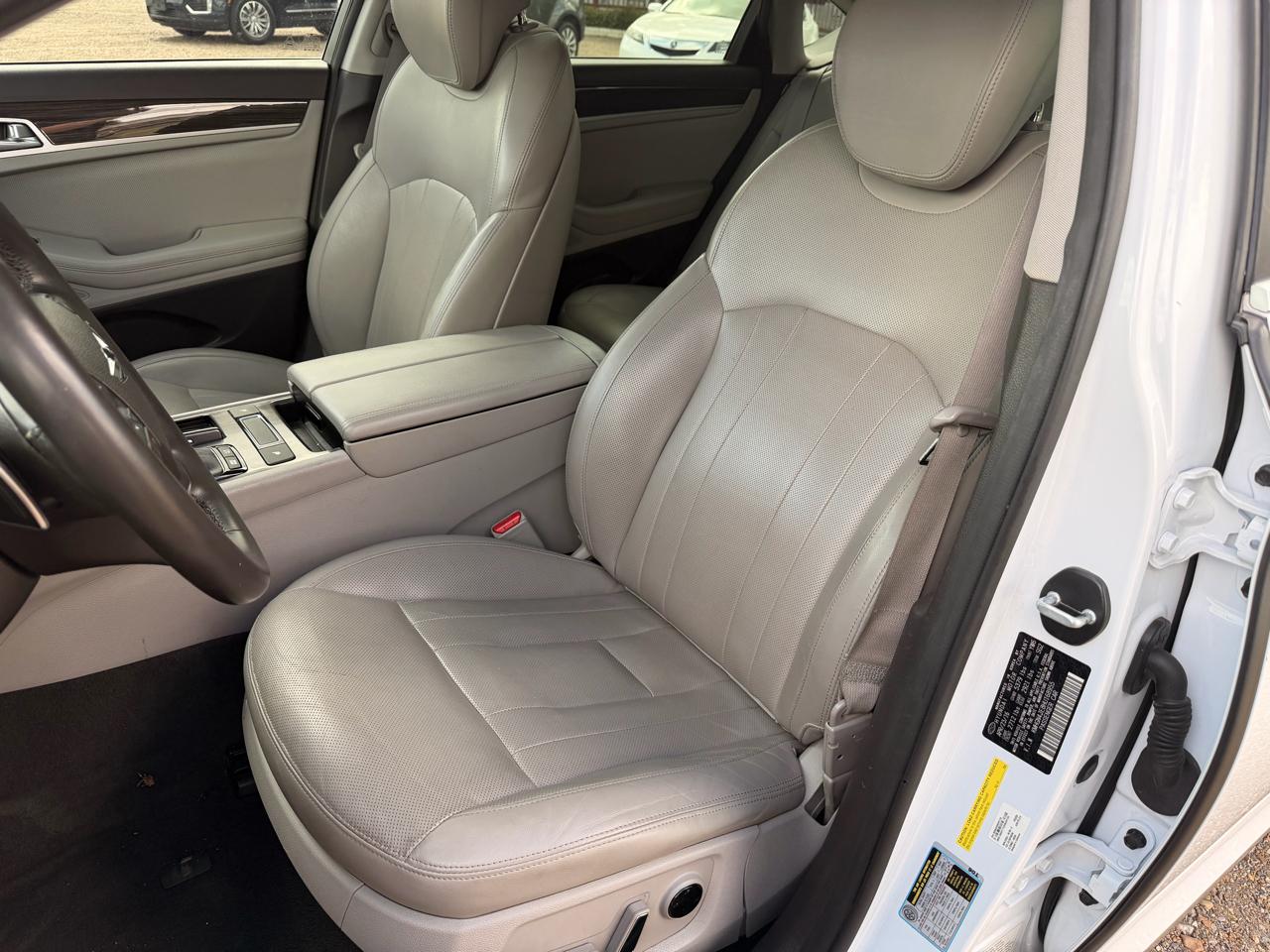 Genesis G80 3.8L RWD 2017