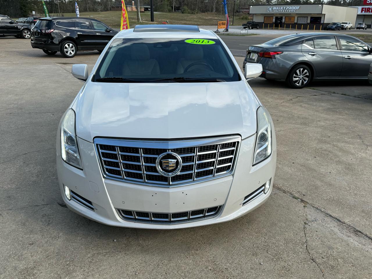 Cadillac XTS 4dr Sdn Premium FWD 2013