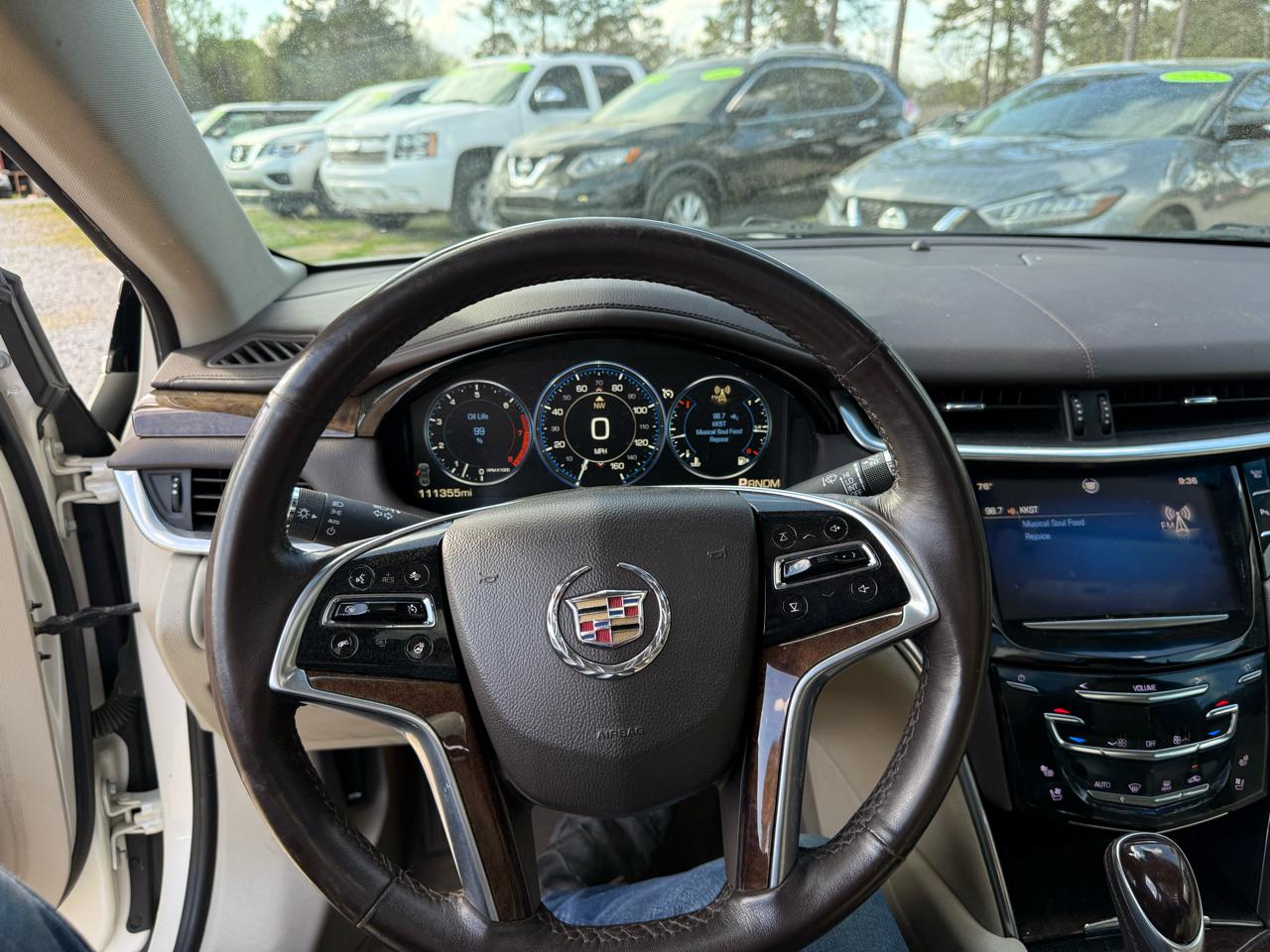 Cadillac XTS 4dr Sdn Premium FWD 2013