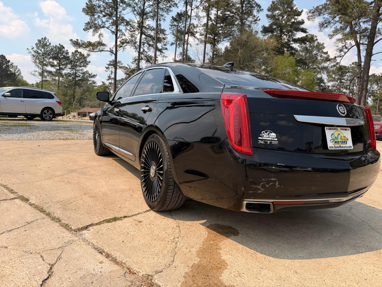 Cadillac XTS 4dr Sdn Platinum FWD 2015