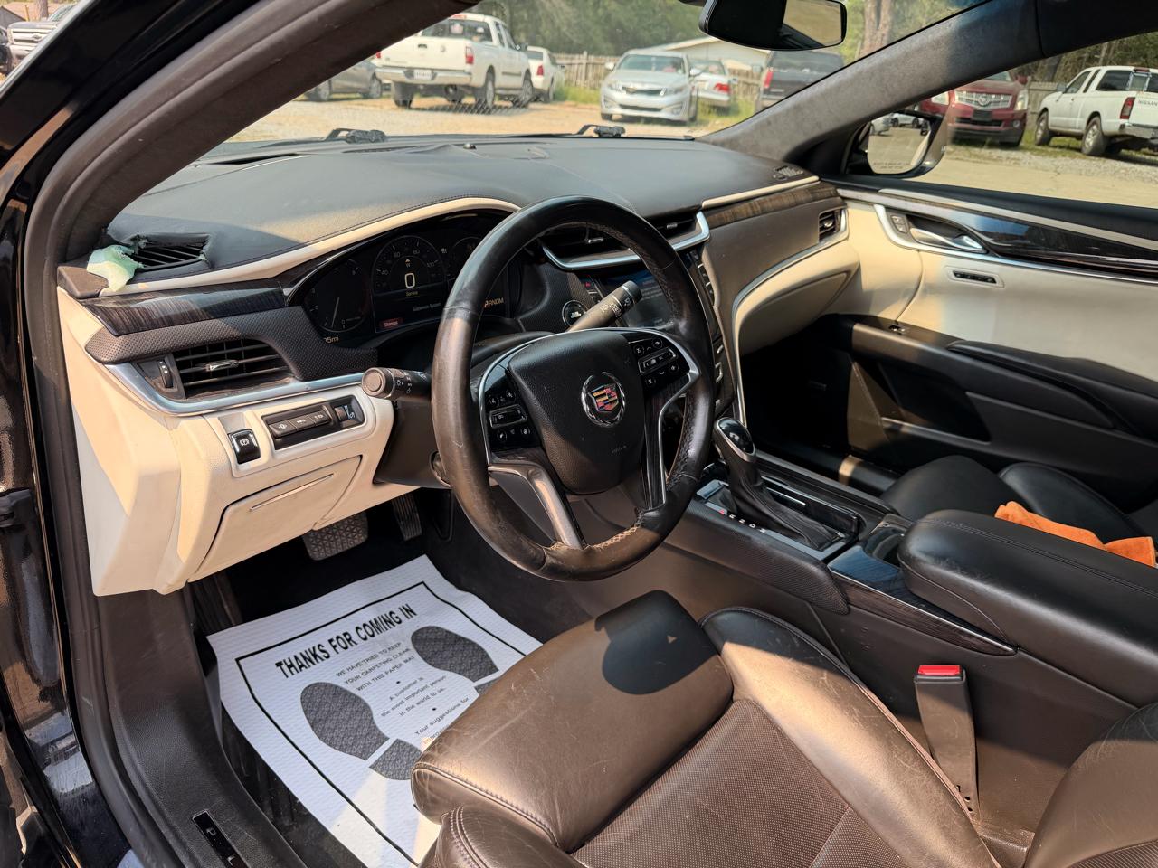 Cadillac XTS 4dr Sdn Platinum FWD 2015