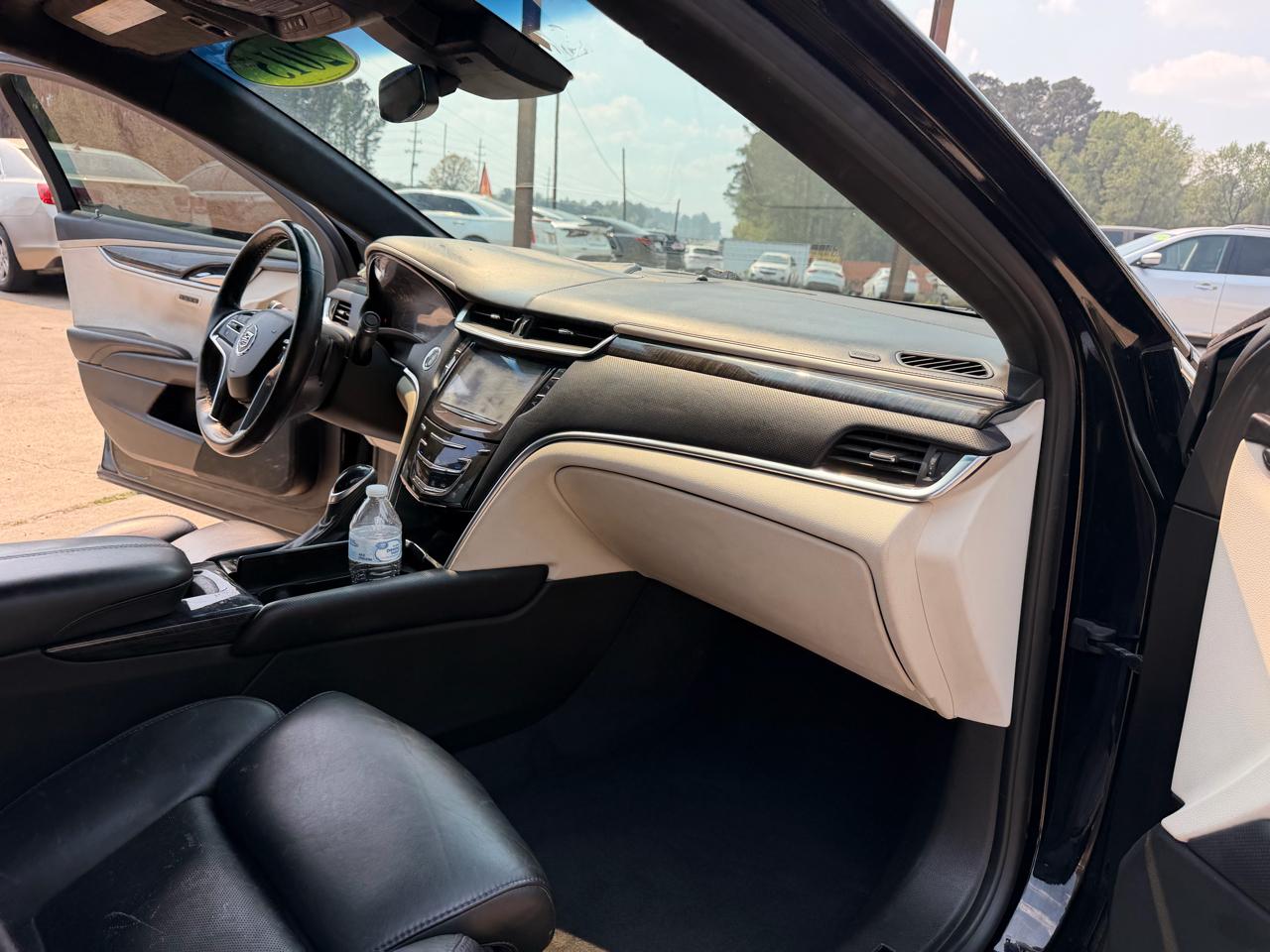 Cadillac XTS 4dr Sdn Platinum FWD 2015