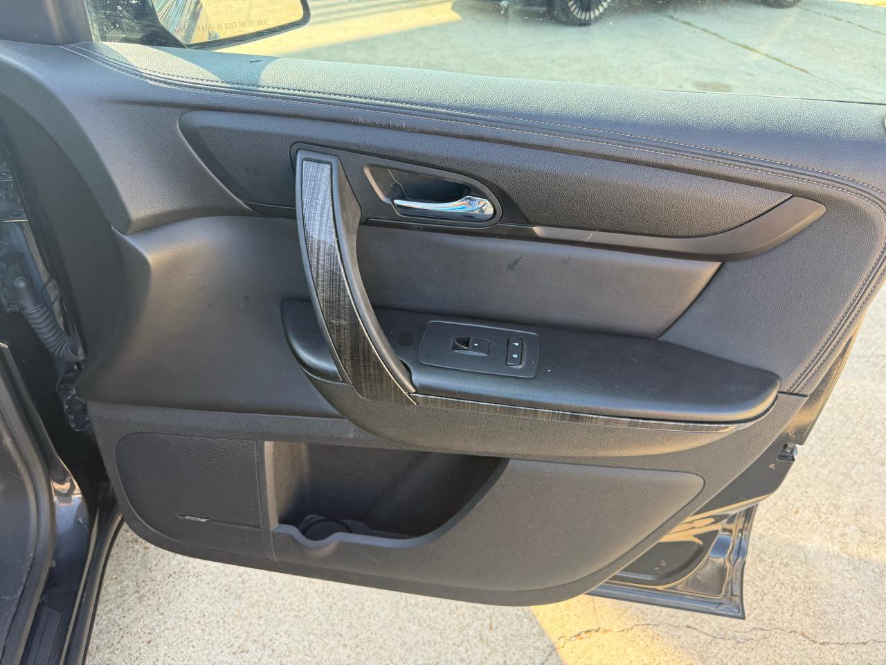 GMC Acadia FWD 4dr SLT w/SLT-1 2016