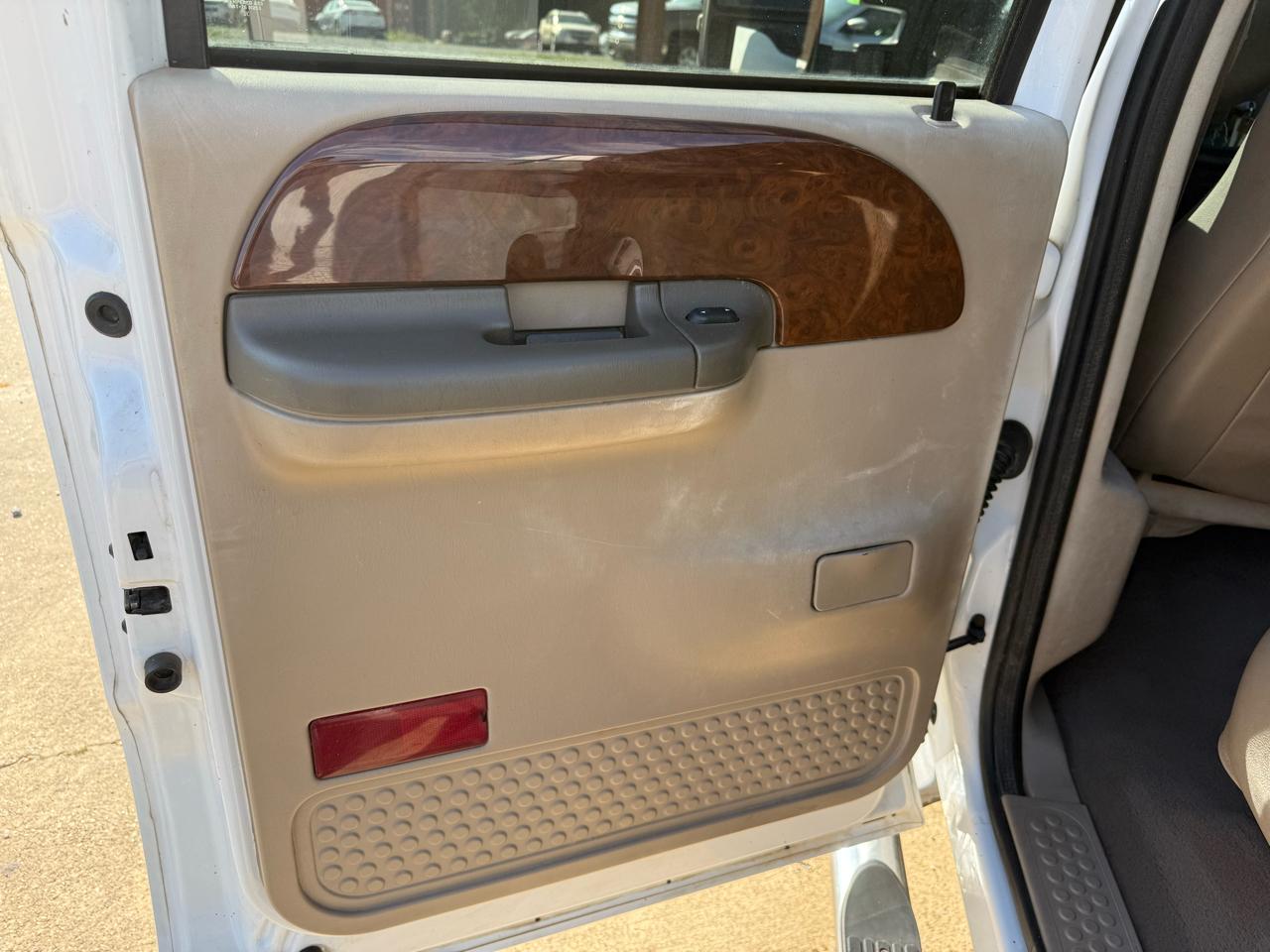 Ford Super Duty F-250 Crew Cab 156" King Ranch 4WD 2003