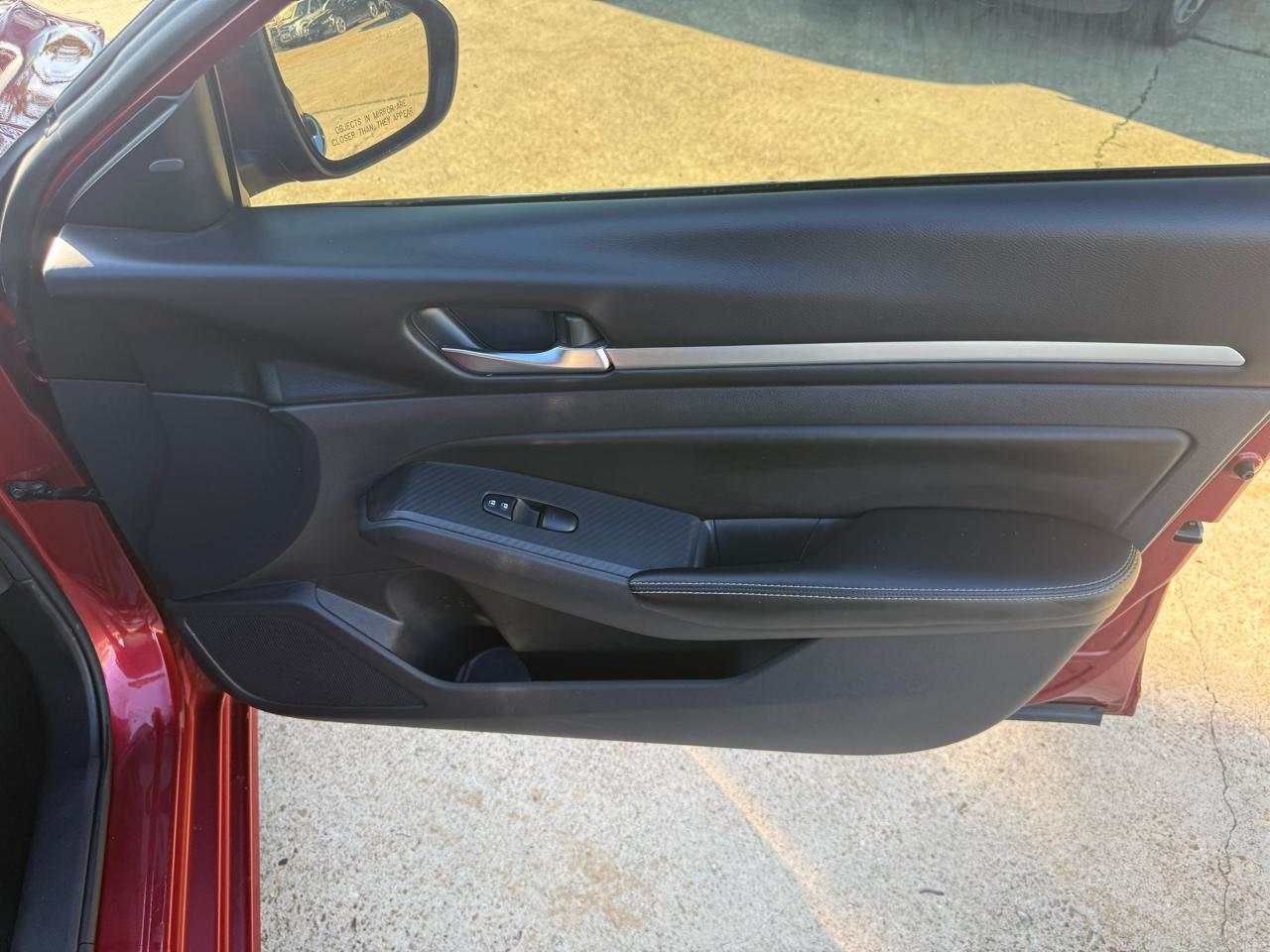 Nissan Altima 2.5 SV Sedan 2022