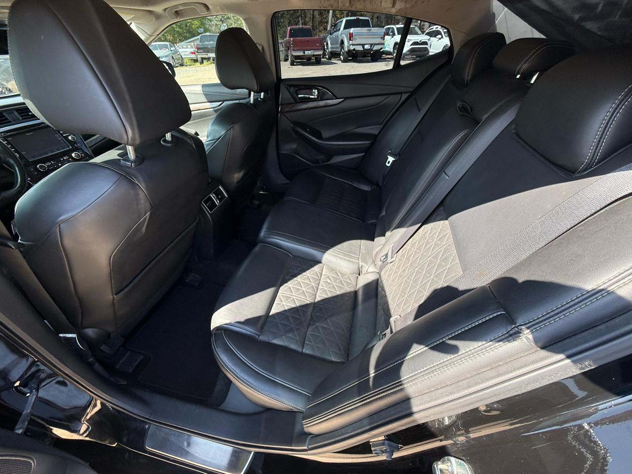 Nissan Maxima Platinum 3.5L 2017