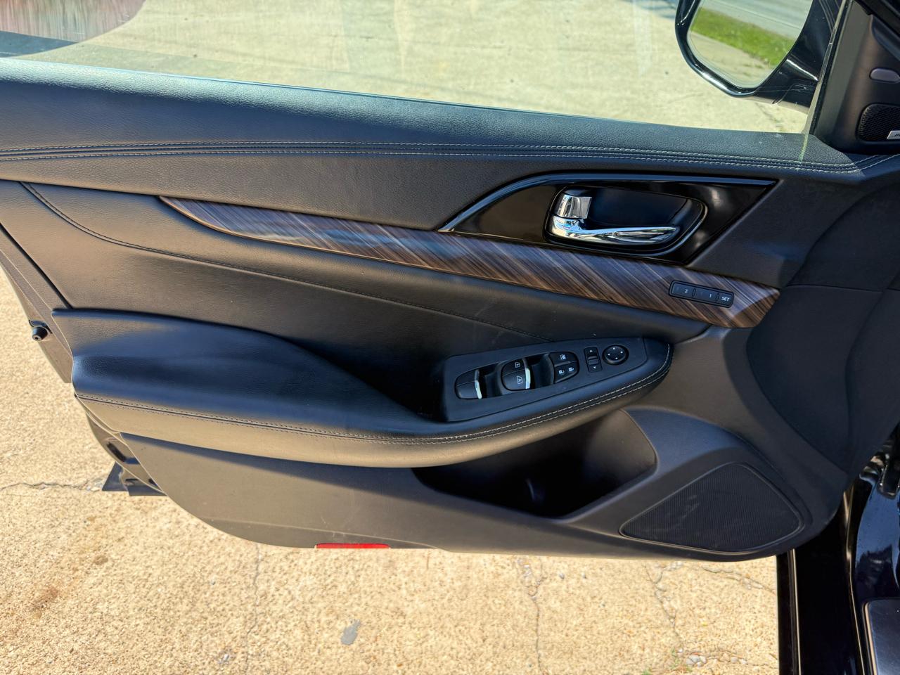 Nissan Maxima Platinum 3.5L 2017