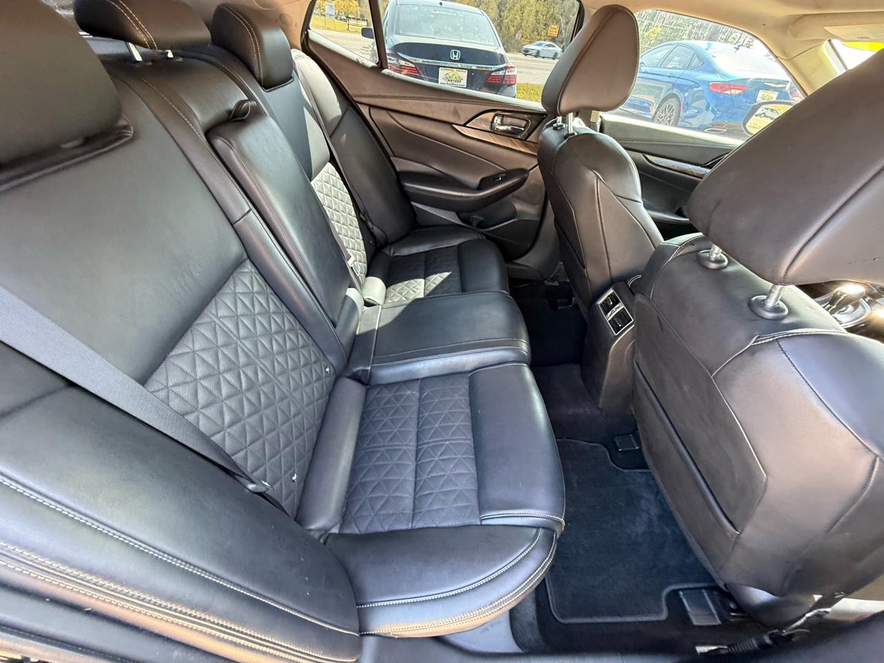 Nissan Maxima Platinum 3.5L 2017